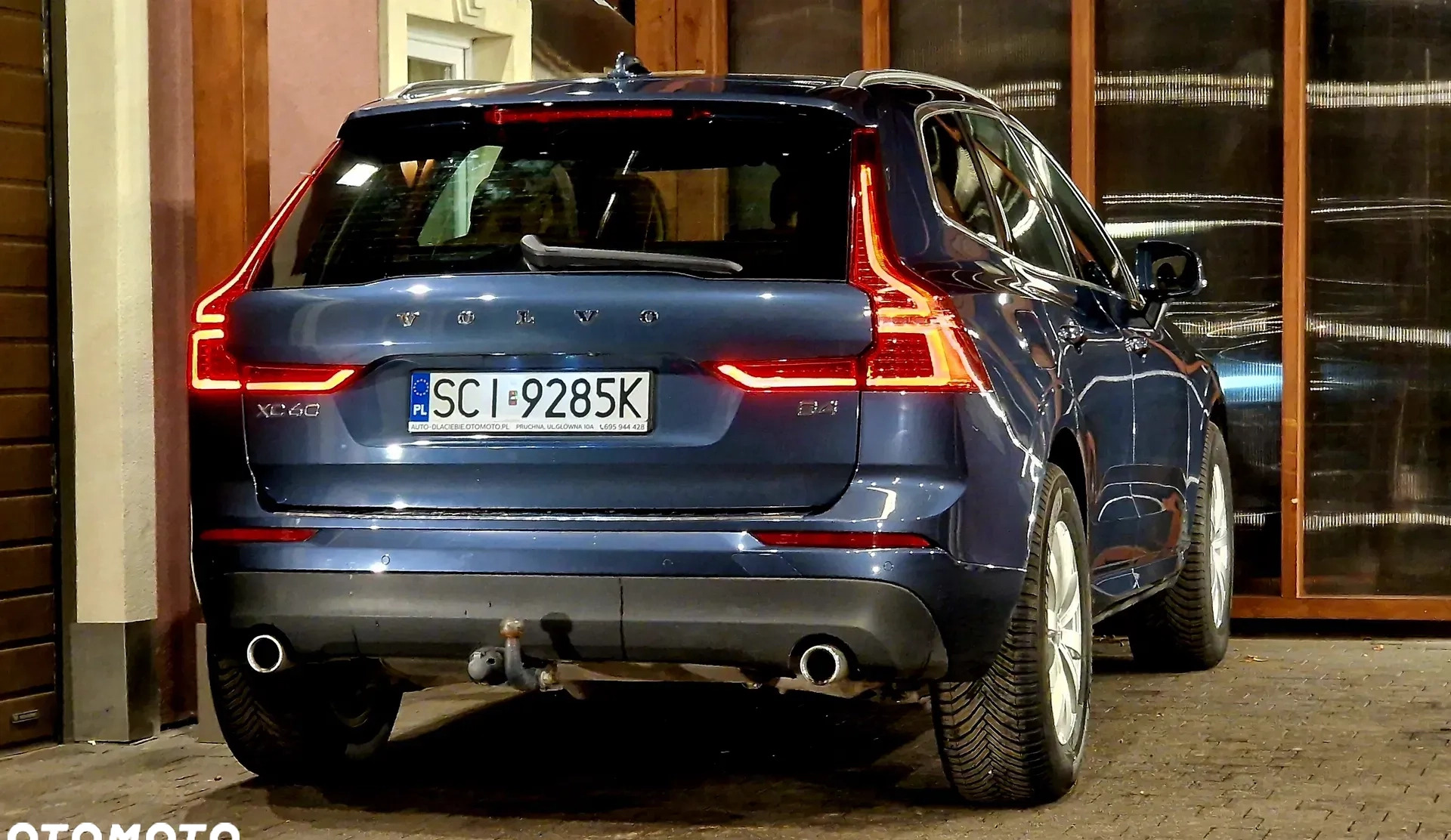 Volvo XC 60 cena 92999 przebieg: 250000, rok produkcji 2018 z Stary Sącz małe 667